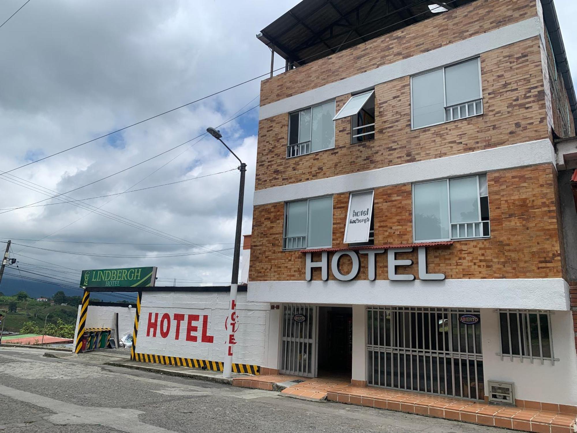Hotel Lindbergh Quindio Armenia  Exteriör bild